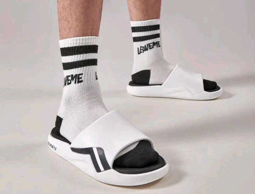 Sandales en Plastique